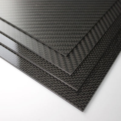 Πίνακας από υφαντικές ίνες άνθρακα 3k Twill Carbon Forged Sheet Plain Weave Super Shin Carbon Sheet