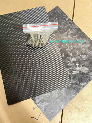 Πίνακας από υφαντικές ίνες άνθρακα 3k Twill Carbon Forged Sheet Plain Weave Super Shin Carbon Sheet